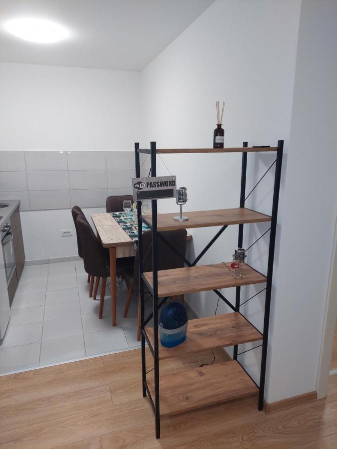 Apartman Muzika ยาโกดินา ภายนอก รูปภาพ