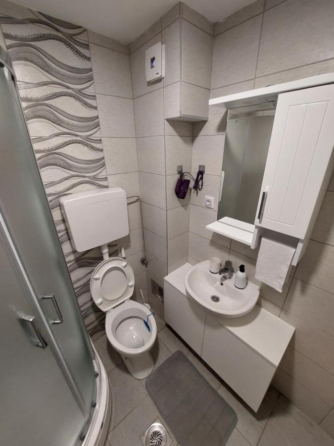 Apartman Muzika ยาโกดินา ภายนอก รูปภาพ