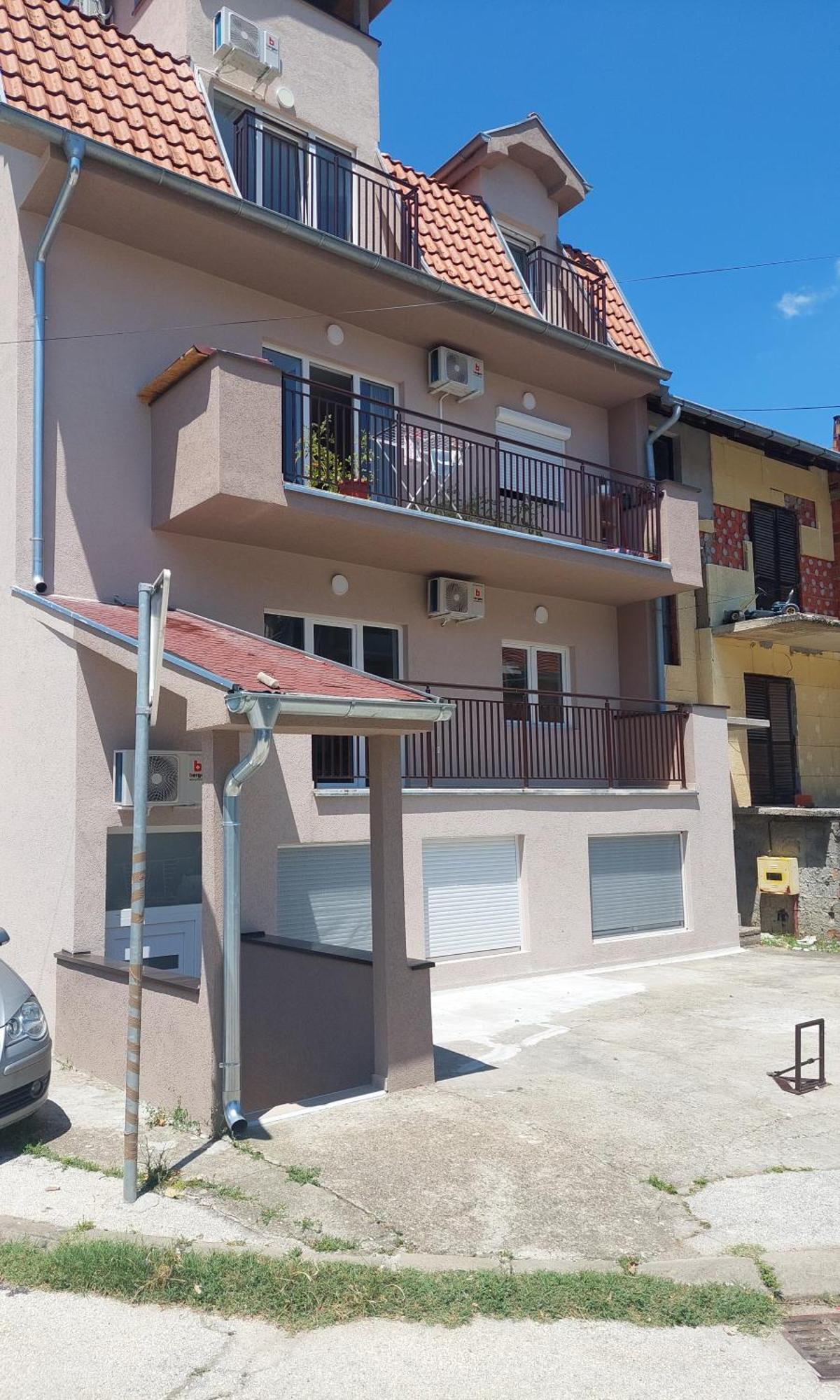 Apartman Muzika ยาโกดินา ภายนอก รูปภาพ
