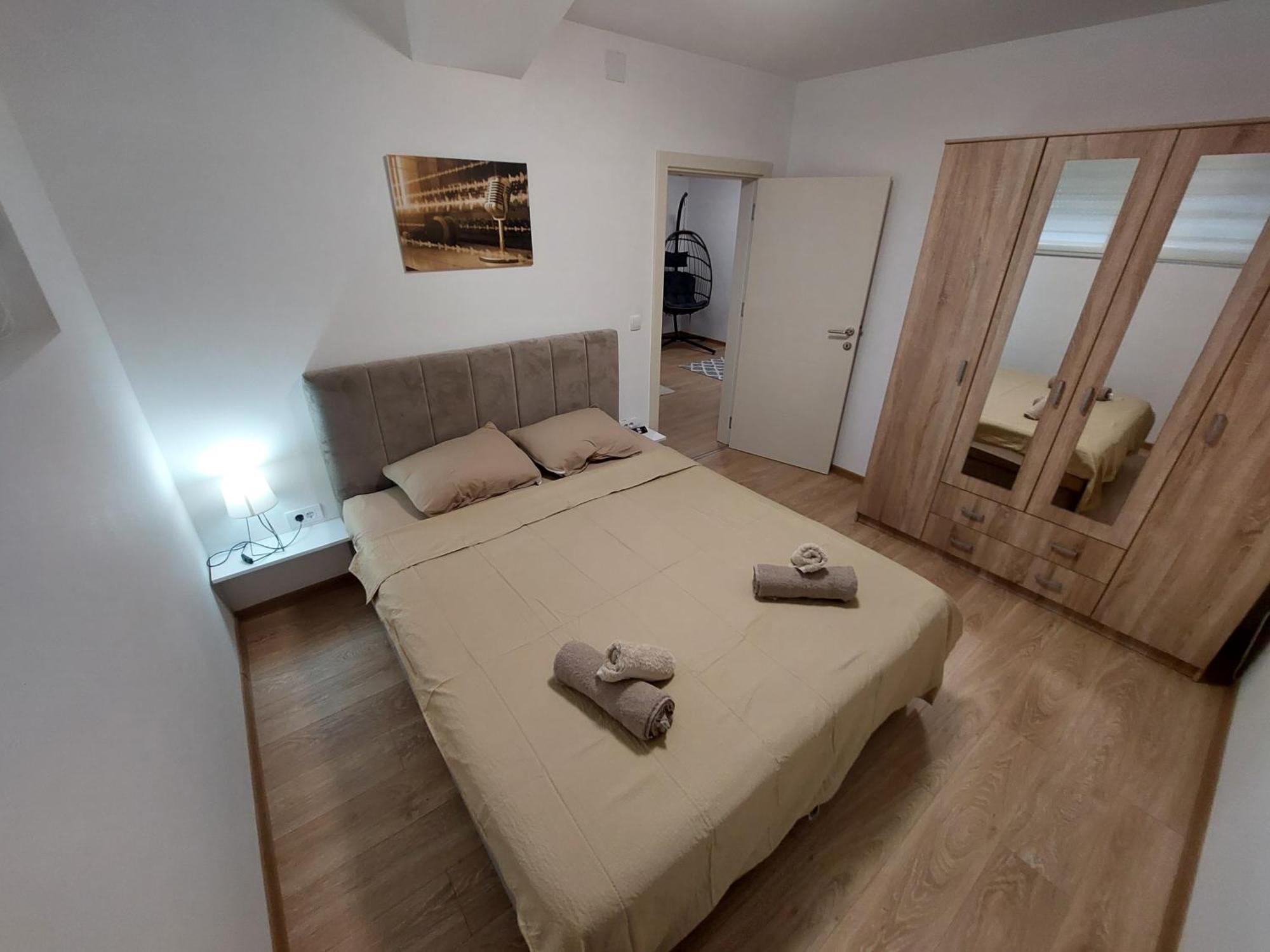 Apartman Muzika ยาโกดินา ภายนอก รูปภาพ