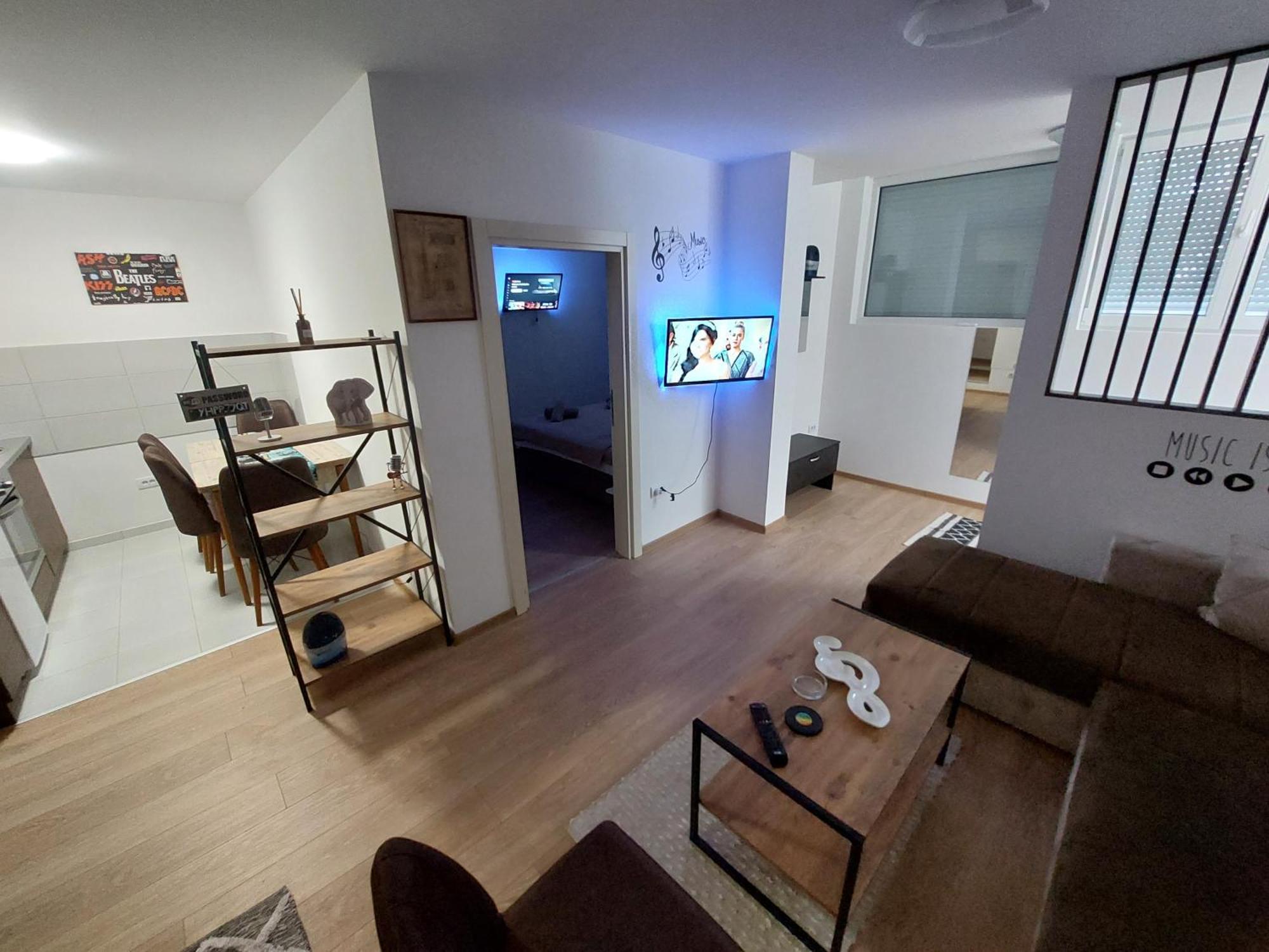 Apartman Muzika ยาโกดินา ภายนอก รูปภาพ